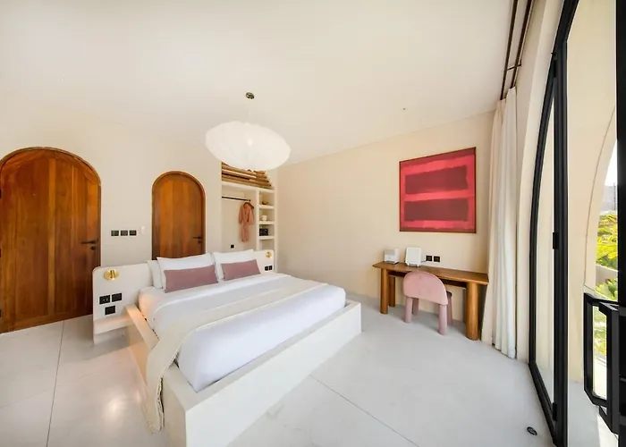 Parisian New 2br Luxury 8mins Walk To Uluwatu (Bali)