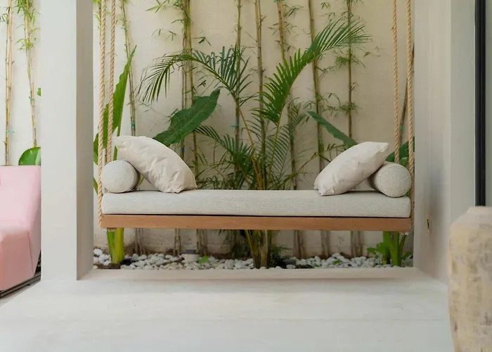 Parisian New 2br Luxury 8mins Walk To Uluwatu (Bali)