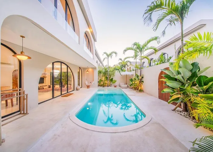 Villa Parisian New 2br Luxury 8mins Walk To Uluwatu (Bali)