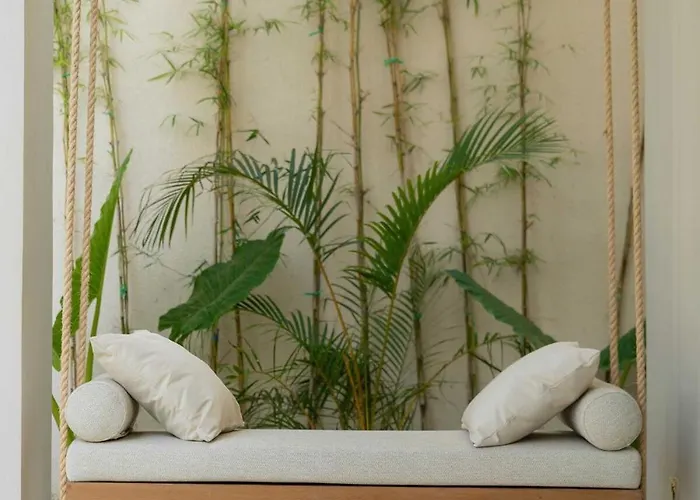 Parisian New 2br Luxury 8mins Walk To Villa Uluwatu (Bali)